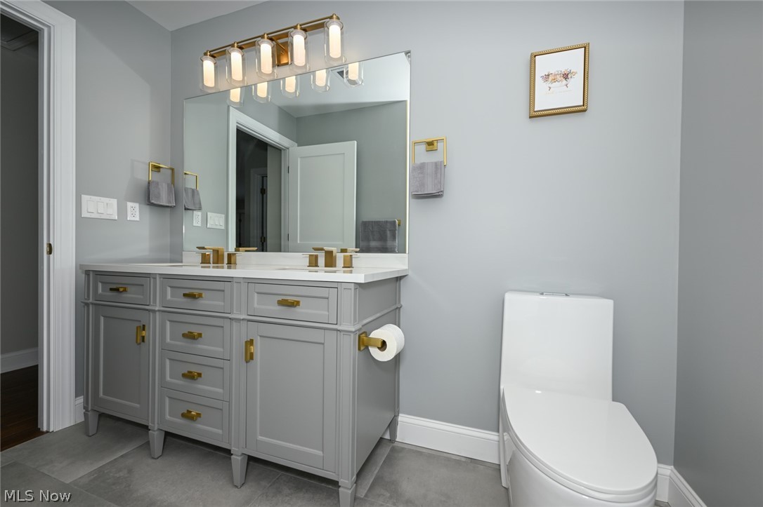 Siegler & Sons Beachwood Cou - Residential