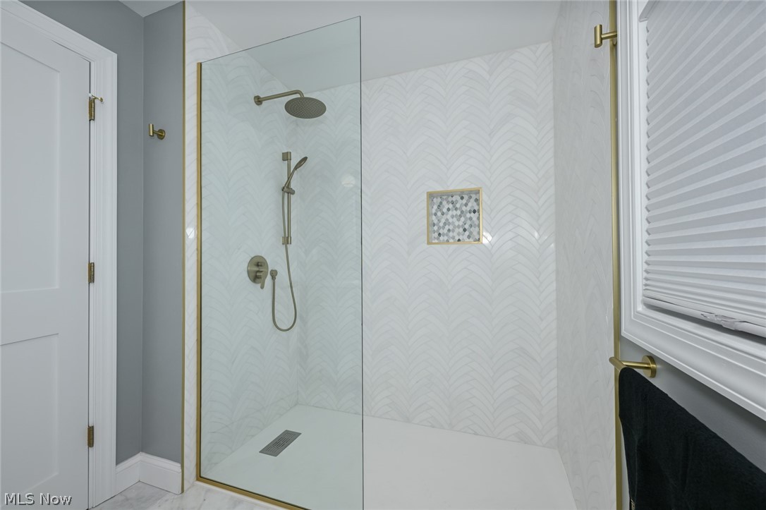 Siegler & Sons Beachwood Cou - Residential