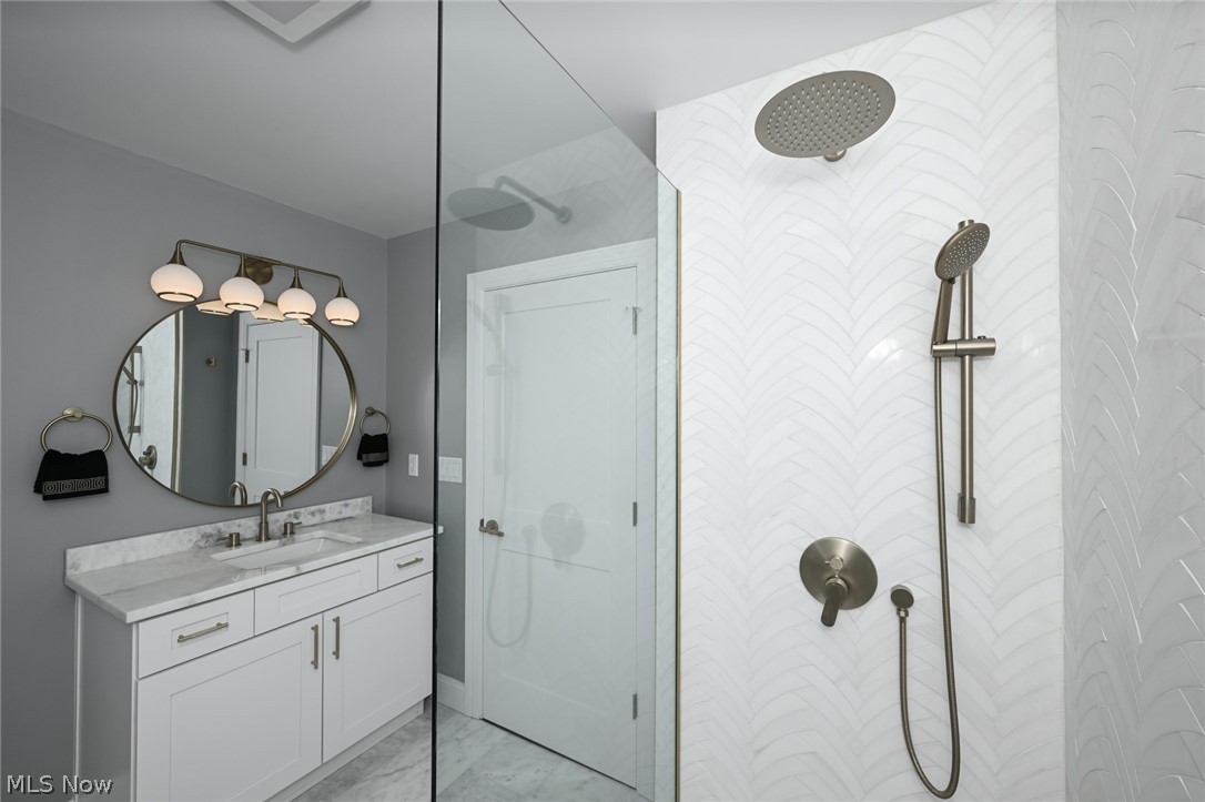 Siegler & Sons Beachwood Cou - Residential