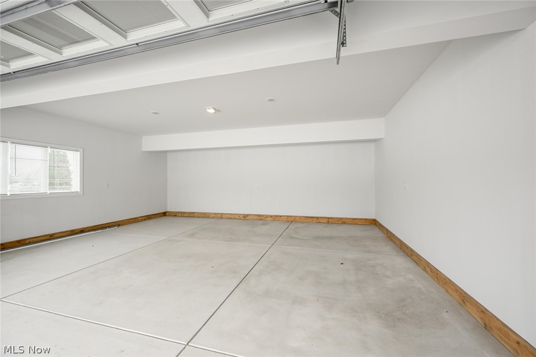 Siegler & Sons Beachwood Cou - Residential