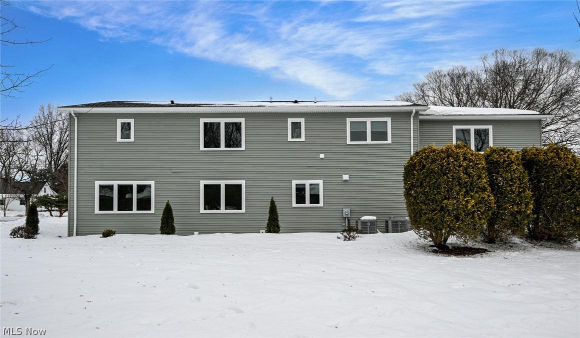 Siegler & Sons Beachwood Cou - Residential