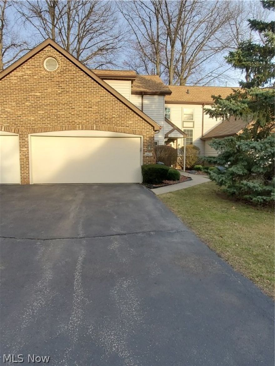 Spacious Condo with over 1500 sq ft of living space. A much desired 3 bedroom and 2 1/2 bath unit. Care free living. Enjoy the party center, pool, lake & gazebo. This unit is conveniently located near I-71 and I-480, The newer Berea Midpark High School and Middle School are a plus for children's education. Unit features new windows & patio doors 2020. Central Air & Furnace 2018, extended patio 2019. Roof 2016, Garage Door 2017.