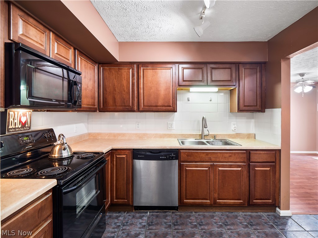 Crossings Condo - Residential