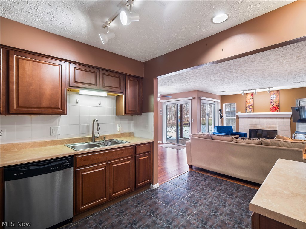 Crossings Condo - Residential