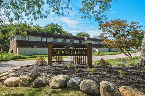 9956 JOHNNYCAKE RIDGE RD, CONCORD TOWNSHIP, OH 44077 - Image d58647692d98fb6bd92910204a8fcf4e/3733595665