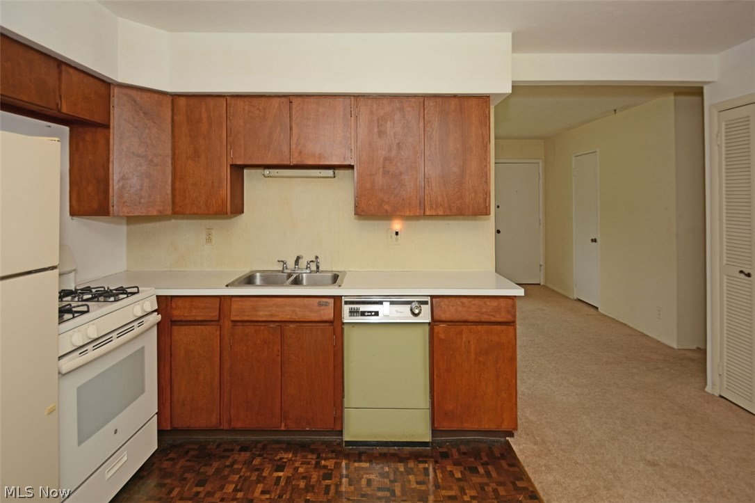 Meadowlawn Estates - Residential