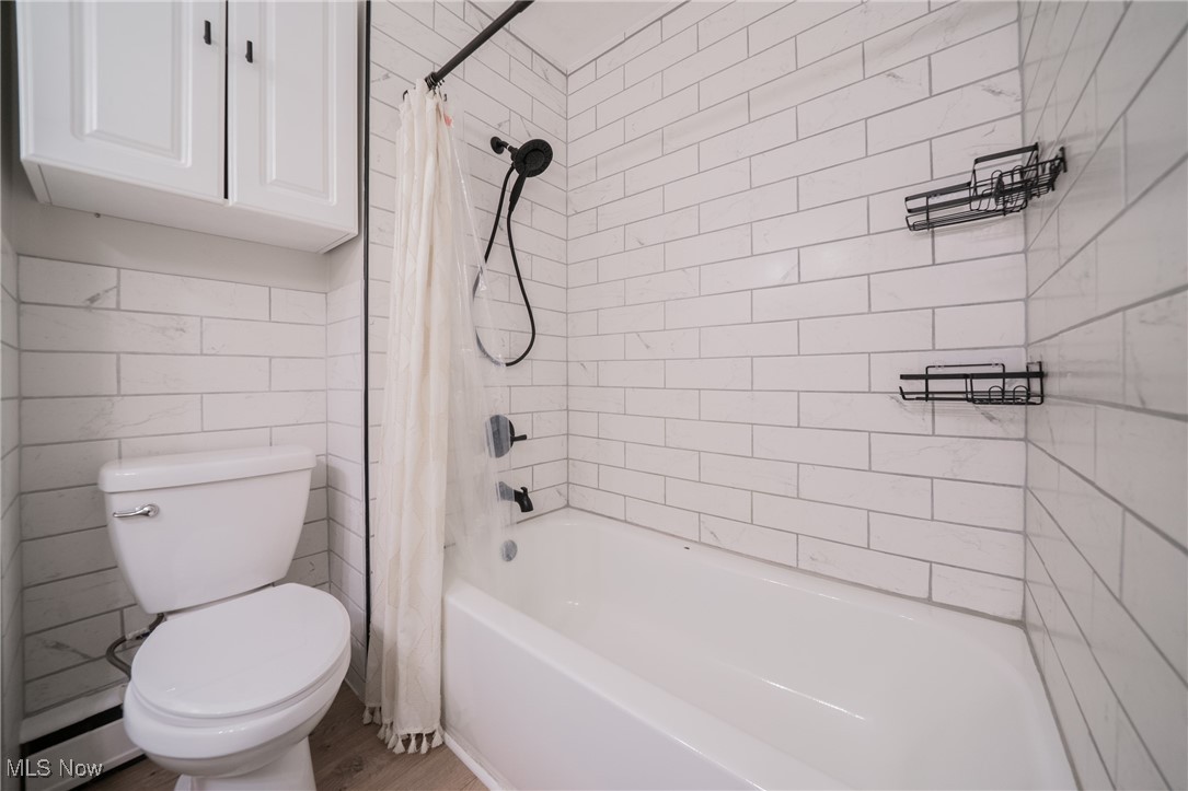 436 High Meadow Road, Amherst, Ohio image 18