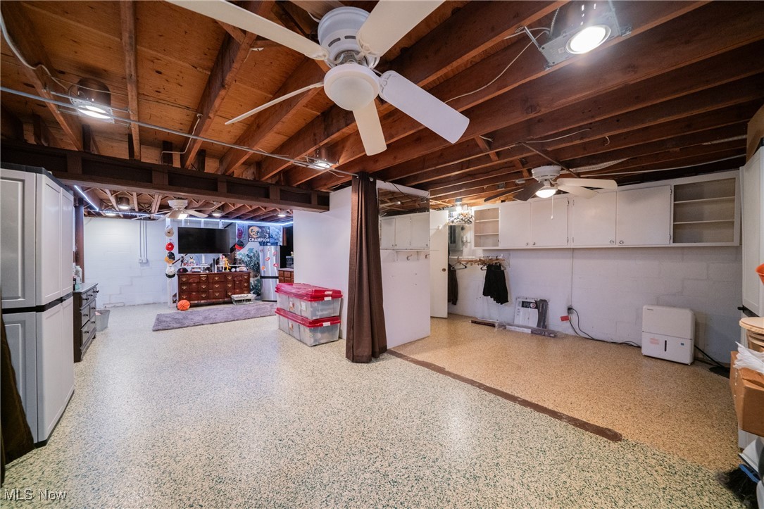 436 High Meadow Road, Amherst, Ohio image 28