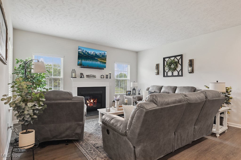 Hickory Crk Ph One - Residential