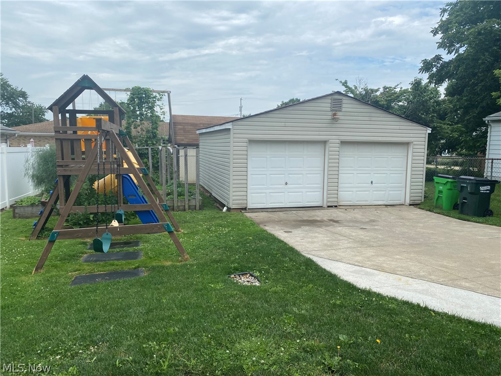 Walnut Strett/A A Moores Bann - Residential