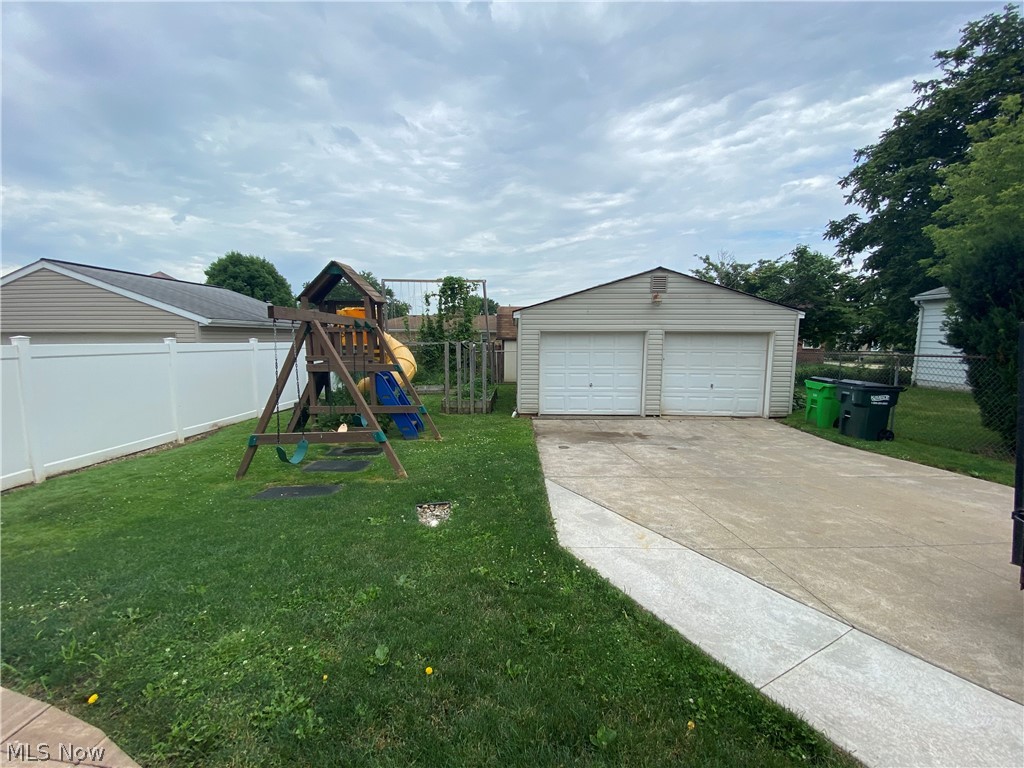 Walnut Strett/A A Moores Bann - Residential