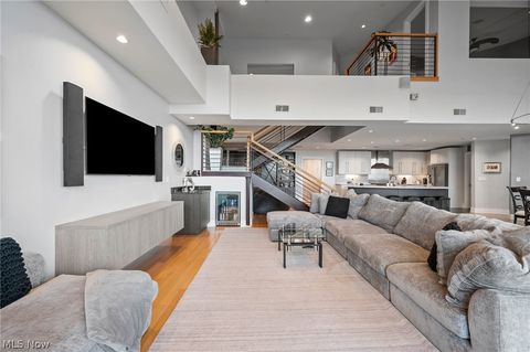 Tiny photo for 701 W Lakeside Avenue #PH-2A/1302, Cleveland, OH 44113 (MLS # 5188073)