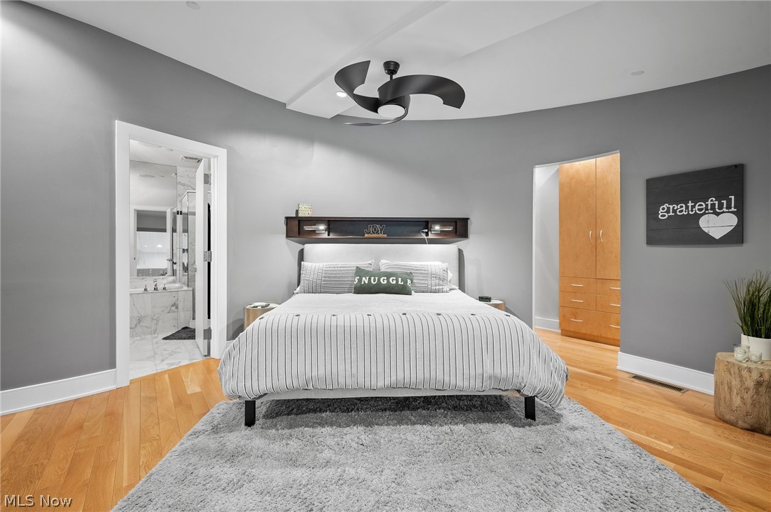 Pinnacle Condominium - Residential