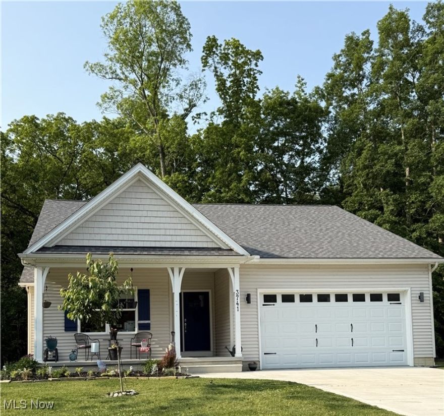 Discover this stunning custom-built 3 Bed/3 Full Bath home surrounded by Cassell Reservation MetroPark!  At the heart of the home, the Great Room boasts a vaulted ceiling with large windows and 2 patio doors overlooking the park.  The well-appointed kitchen is a chef's delight, featuring a tall pantry cabinet, farmhouse sink overlooking the park, custom blinds, and large island that seats 4.  The Master Bedroom is complete with vaulted ceiling, raindrop shower and elegant soaking tub. The expansive walk-in closet (9x9) offers convenient access to the laundry center (9x6) and mudroom (9x9). Two additional bedrooms provide ample space for family or guests.  The full basement includes a full bath plus a large elevated crawl space. Enjoy the outdoors on your large private patio or relax on the front covered porch (18x6), surrounded by the nature of the MetroPark, perfect for morning coffee or evening gatherings.  Comfort, style and convenience is your new lifestyle!