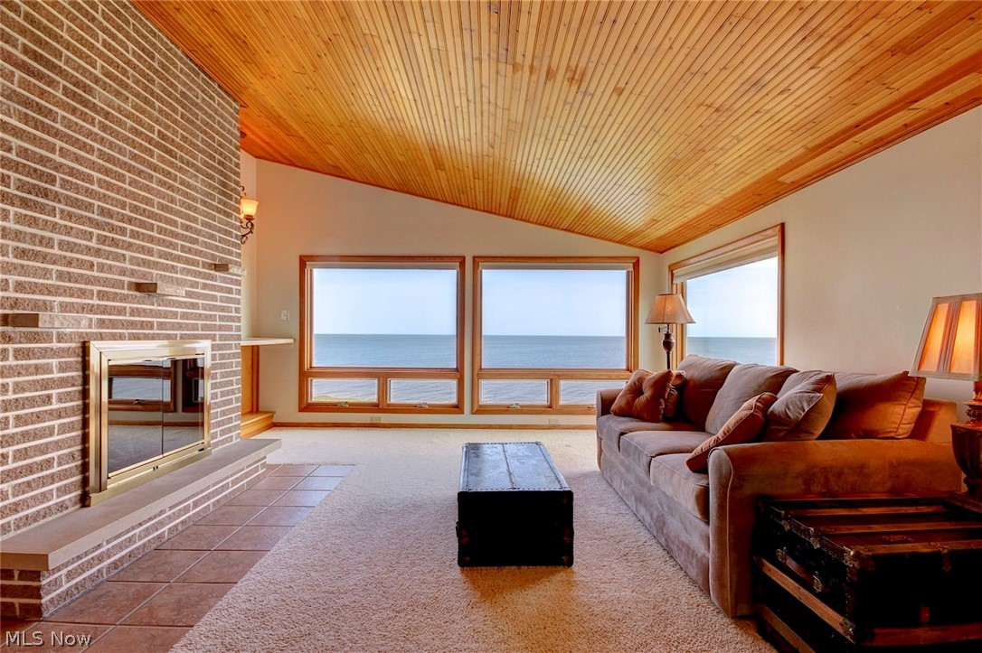 Vermilion/Lk 01 - Residential