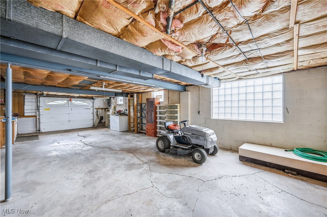 East Liverpool, Ohio 43920, United States, 3 Bedrooms Bedrooms, ,1 BathroomBathrooms,Residential,Active,233218