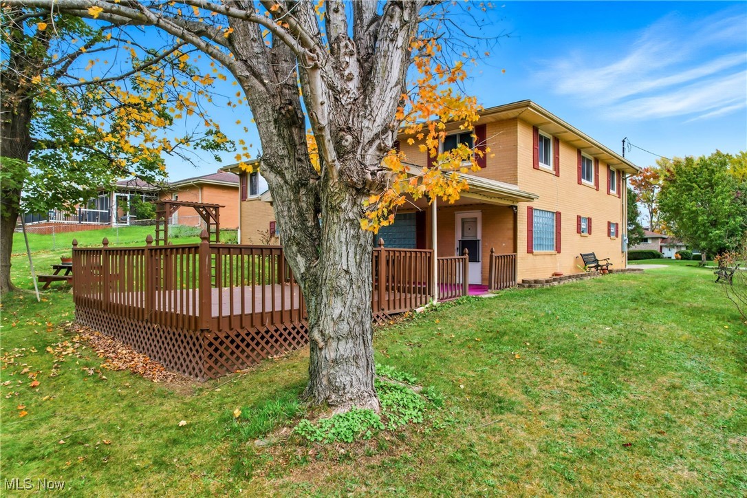 East Liverpool, Ohio 43920, United States, 3 Bedrooms Bedrooms, ,1 BathroomBathrooms,Residential,Active,233218