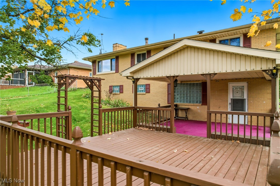 East Liverpool, Ohio 43920, United States, 3 Bedrooms Bedrooms, ,1 BathroomBathrooms,Residential,Active,233218