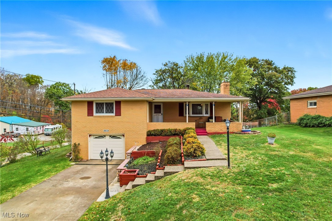 East Liverpool, Ohio 43920, United States, 3 Bedrooms Bedrooms, ,1 BathroomBathrooms,Residential,Active,233218