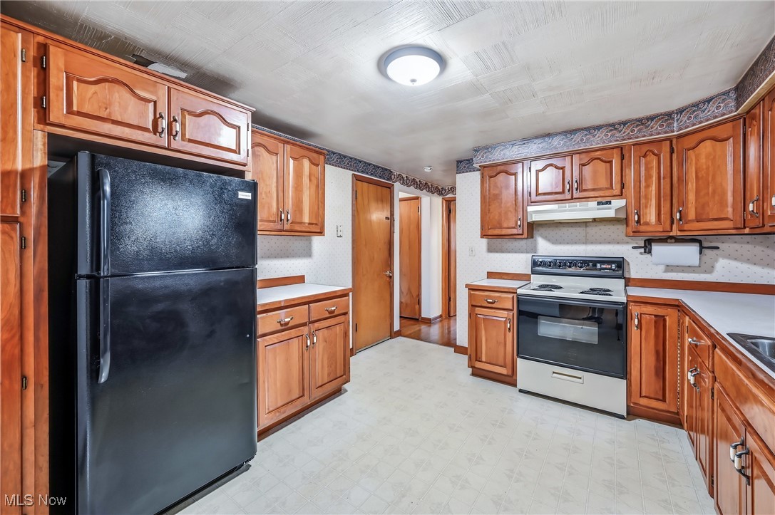 East Liverpool, Ohio 43920, United States, 3 Bedrooms Bedrooms, ,1 BathroomBathrooms,Residential,Active,233218