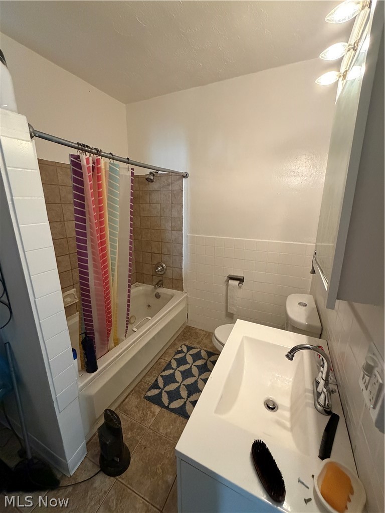 Berwald-Stewart Cos Colonial - Residential