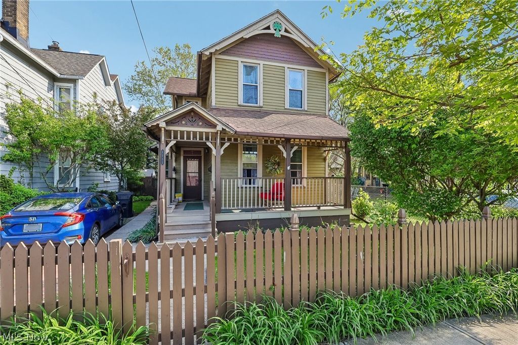 Photo of 1111 Clark Avenue, Cleveland, OH 44109 (MLS # 5207875)