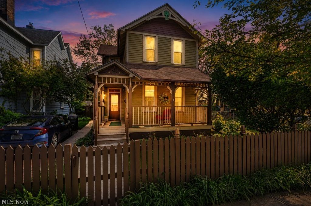 Photo of 1111 Clark Avenue, Cleveland, OH 44109 (MLS # 5207875)