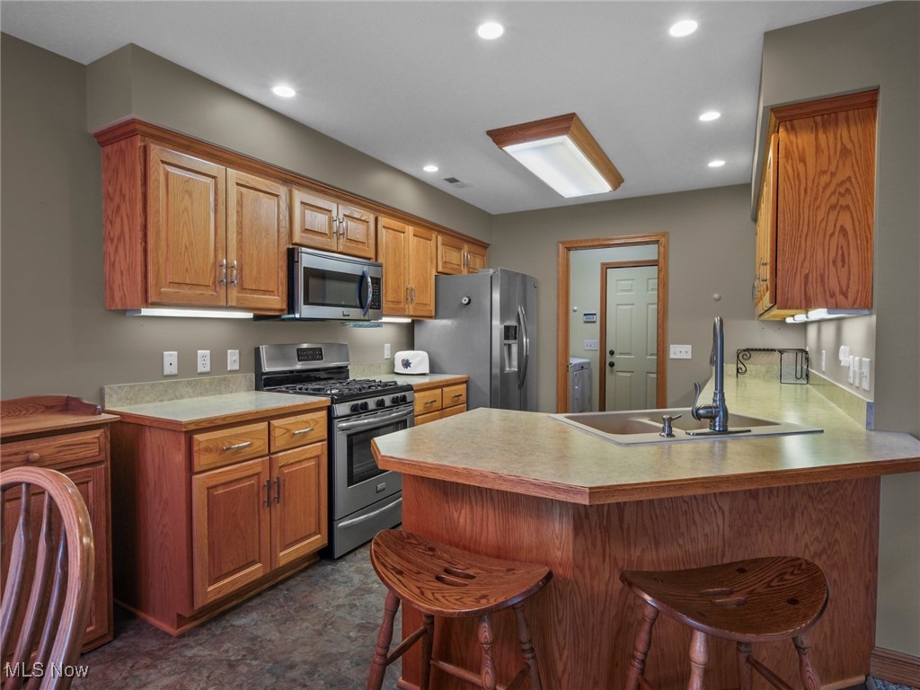 227 Pinehurst Drive, Dover, Ohio image 14