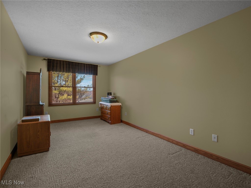 227 Pinehurst Drive, Dover, Ohio image 24