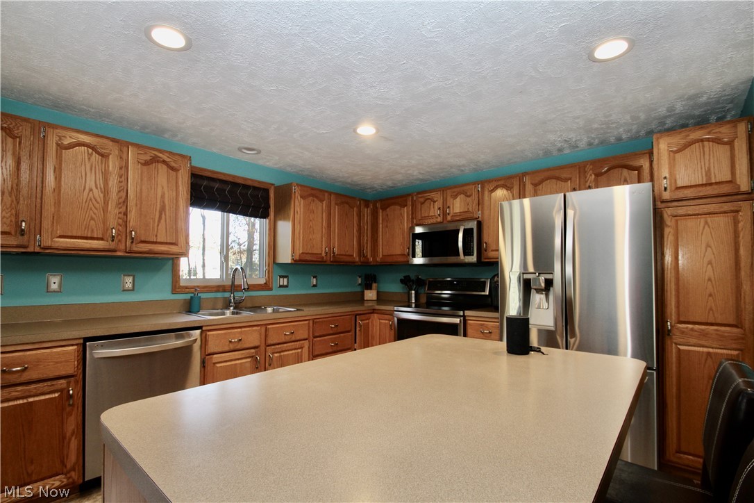 Gem Field - Residential