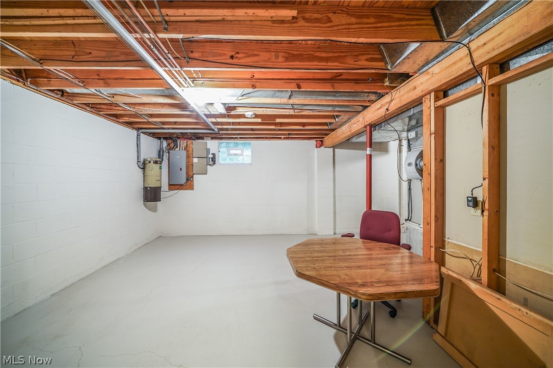 Cross Creek - Residential