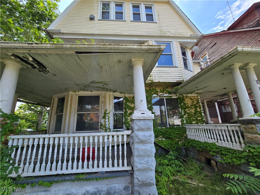 8022 Cedar Avenue