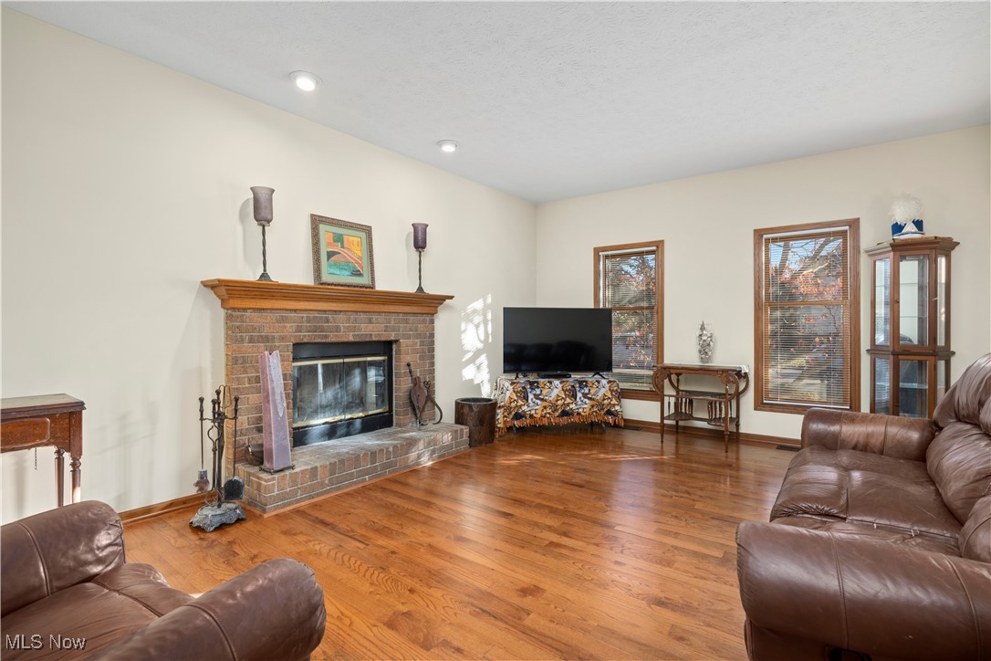 University Oaks - Residential