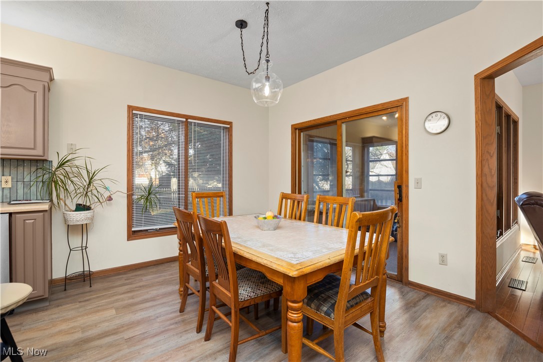 University Oaks - Residential