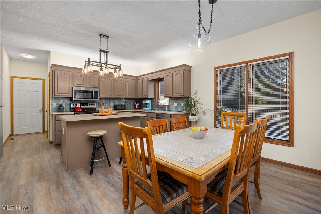 University Oaks - Residential