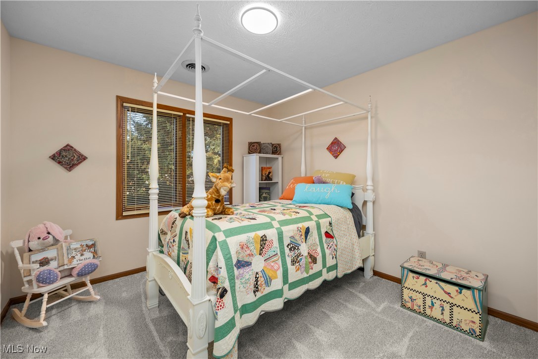 University Oaks - Residential