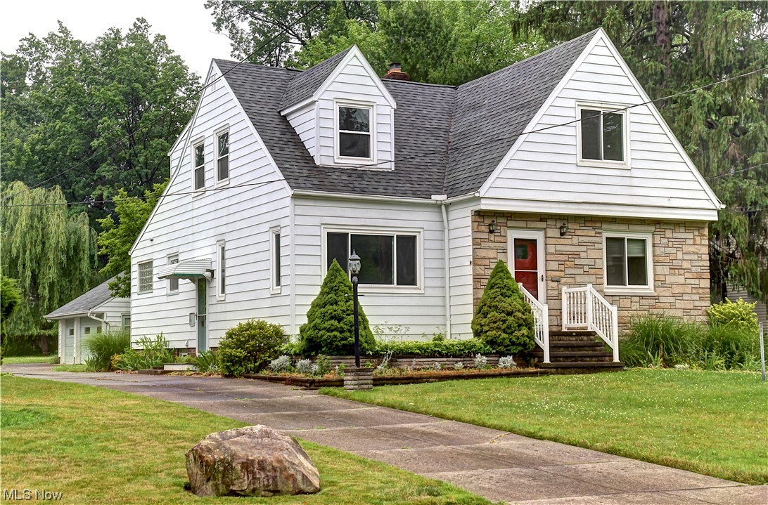 S H Kleinman Realty Cos Broad - Residential