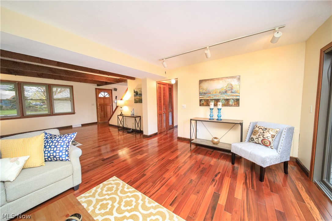 Chagrin Lagoons - Residential