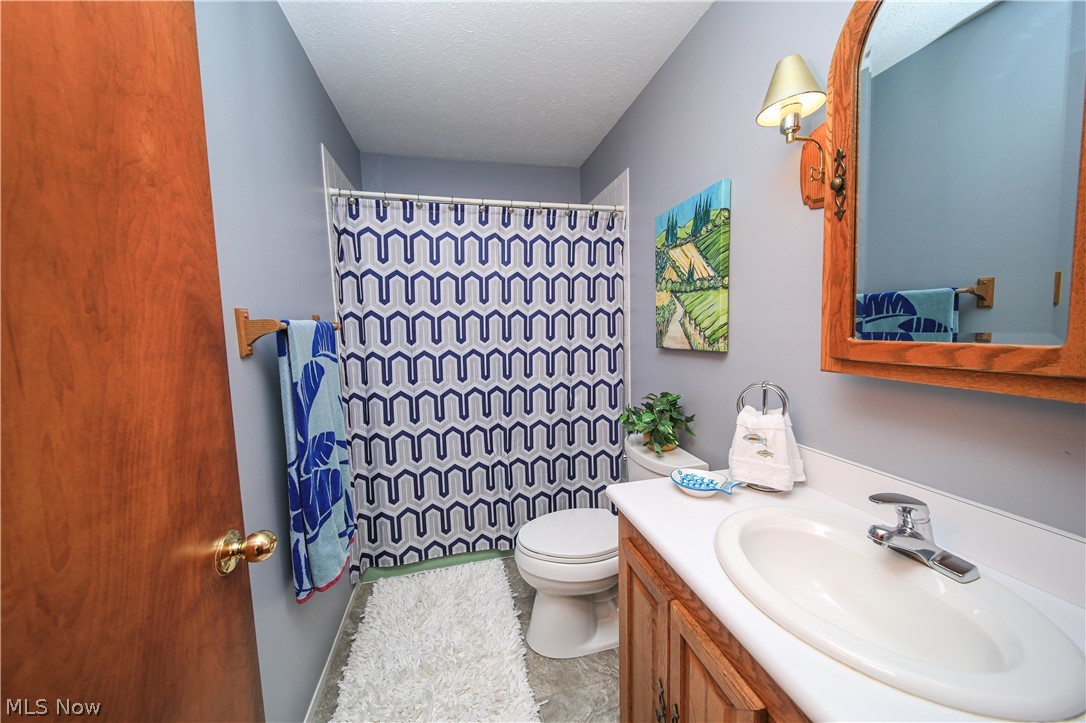 Chagrin Lagoons - Residential