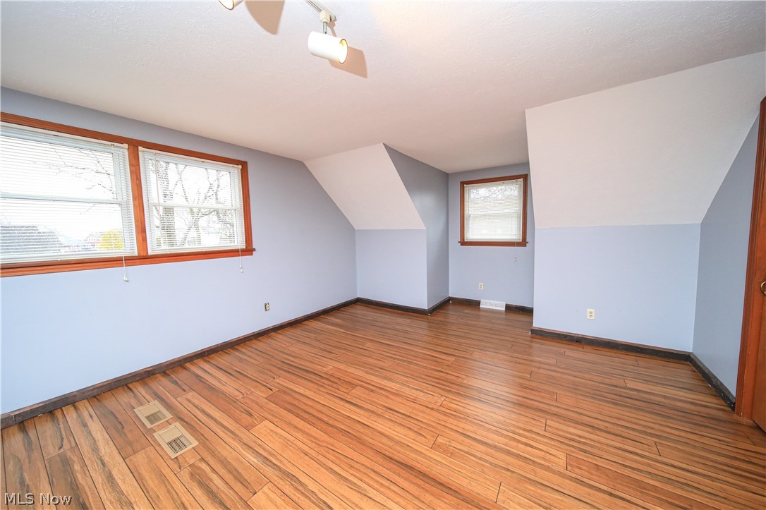 Chagrin Lagoons - Residential