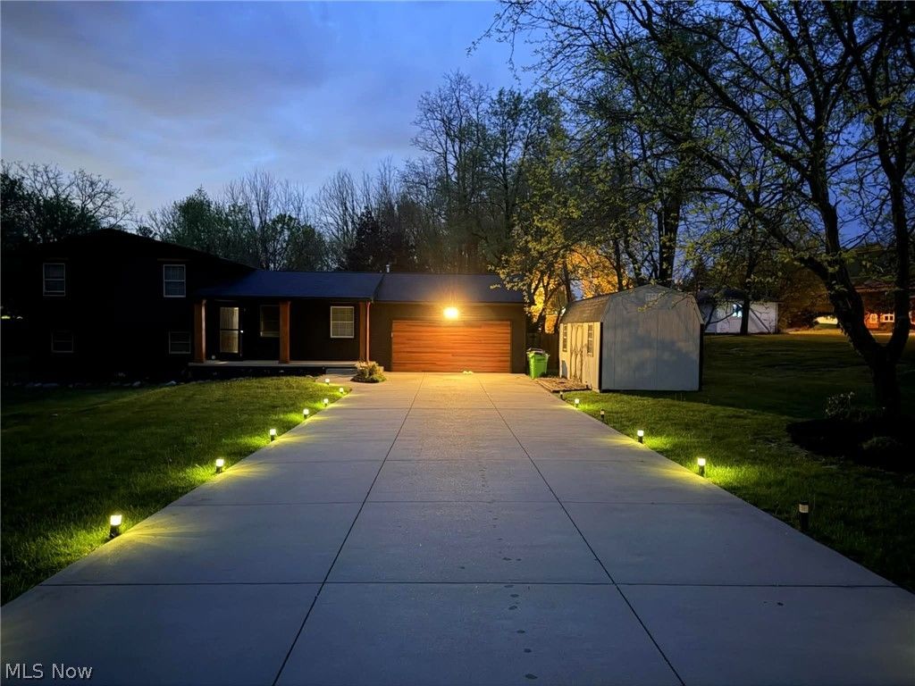 Photo of 3525 Balsamwood Boulevard NW, Uniontown, OH 44685 (MLS # 5202576)