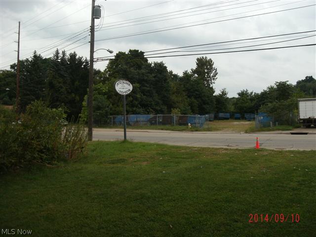 Tallmadge 13 - Land