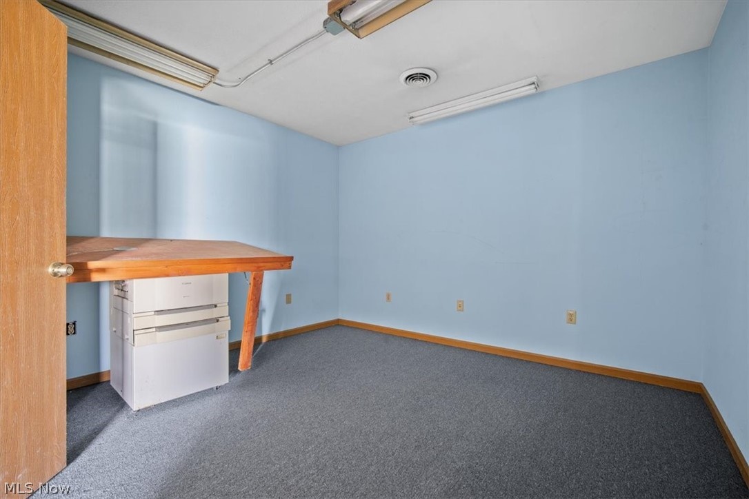 Vienna, West Virginia 26105, United States, ,Commercial,Active,73997