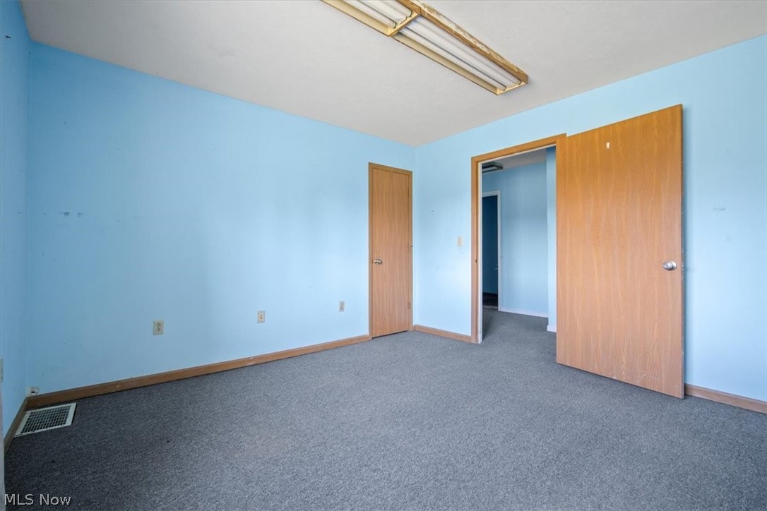 Vienna, West Virginia 26105, United States, ,Commercial,Active,73997