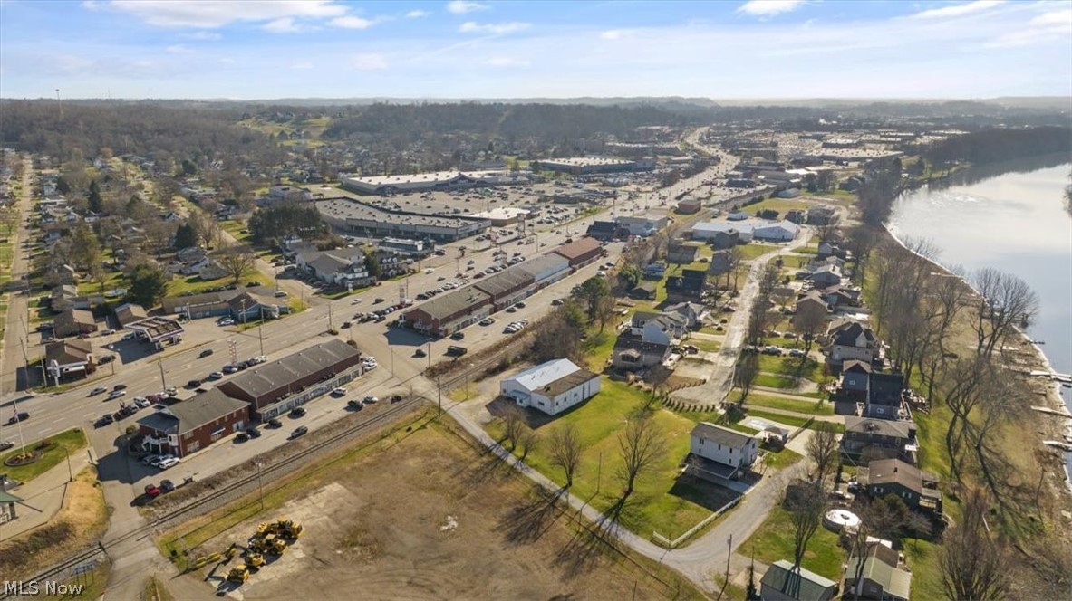 Vienna, West Virginia 26105, United States, ,Commercial,Active,73997