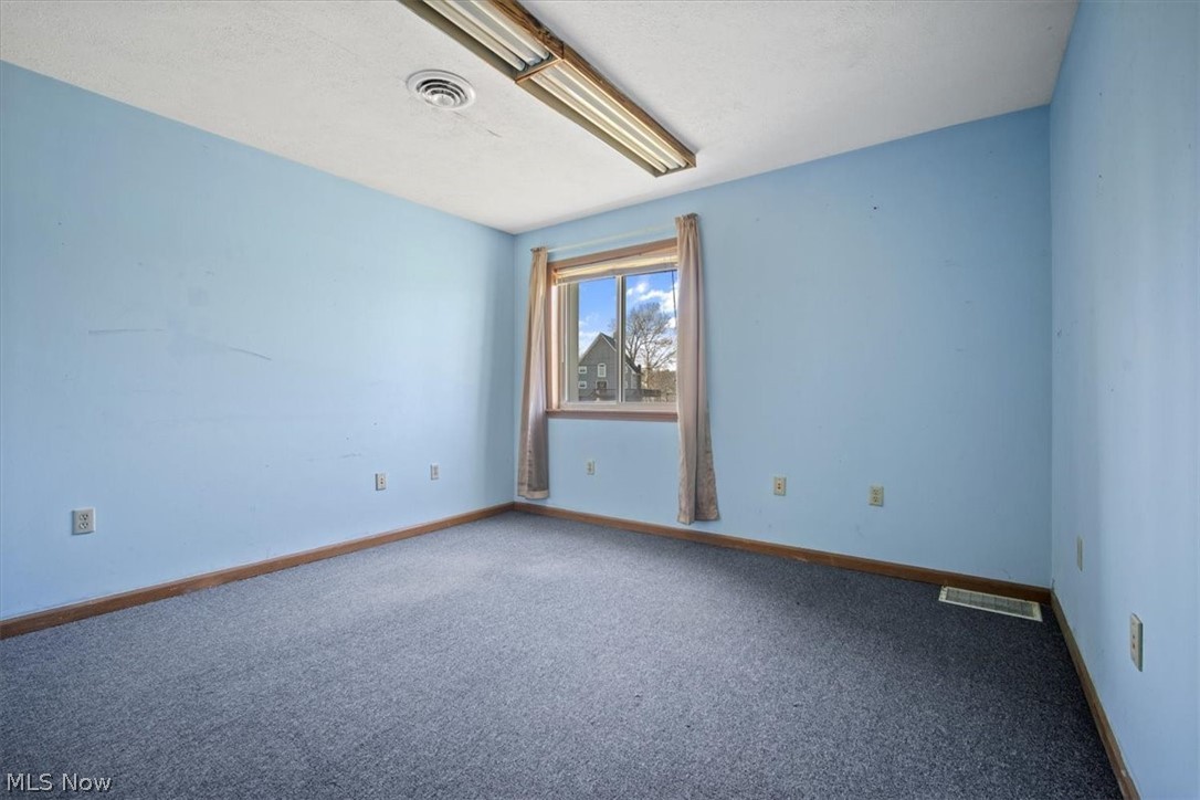 Vienna, West Virginia 26105, United States, ,Commercial,Active,73997