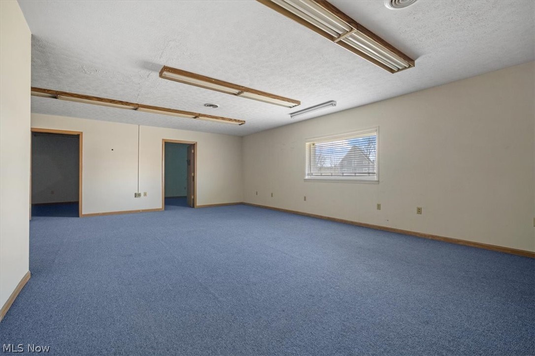 Vienna, West Virginia 26105, United States, ,Commercial,Active,73997