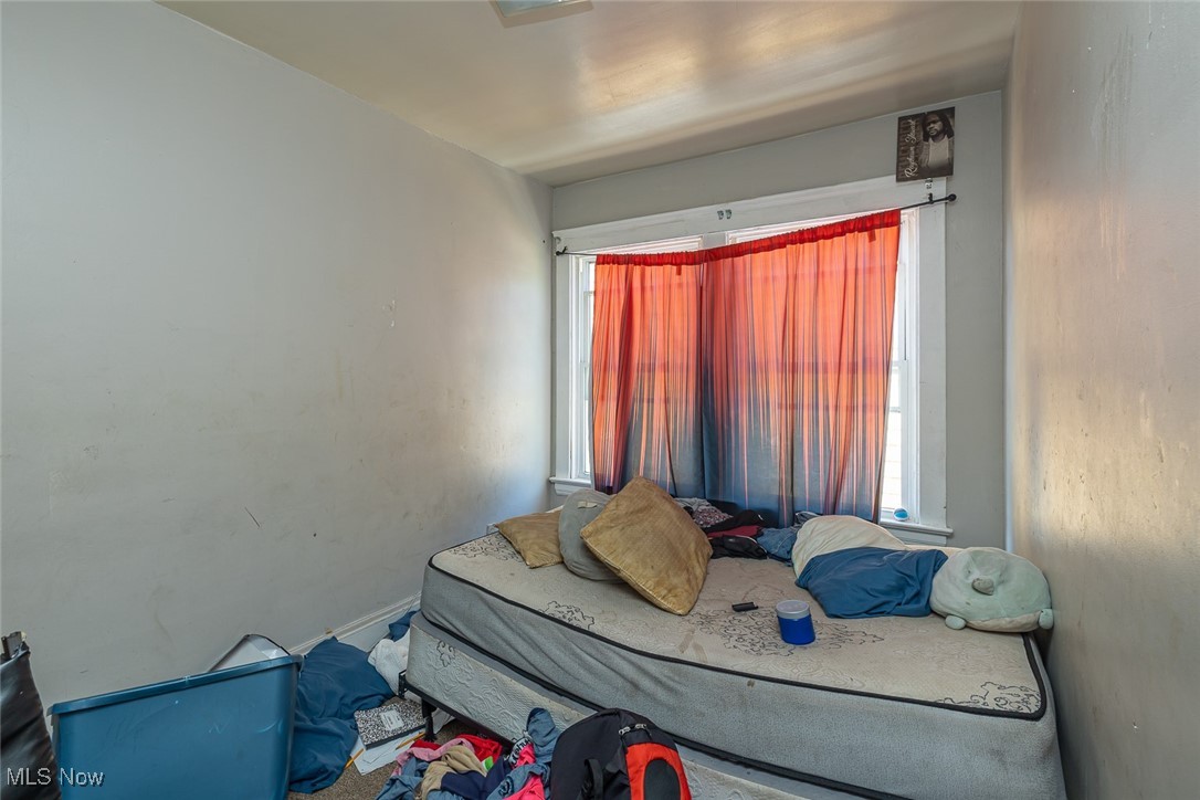 Shaker Overlook 05 - Residential Income