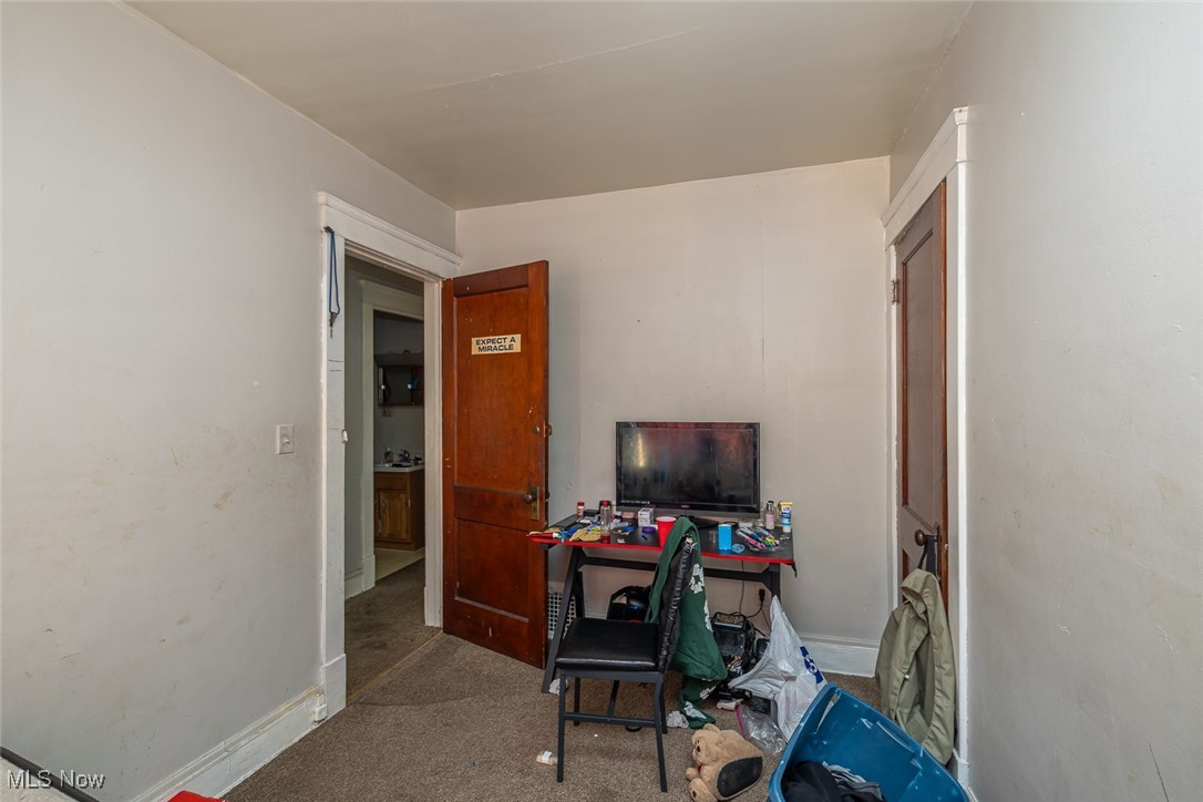Shaker Overlook 05 - Residential Income
