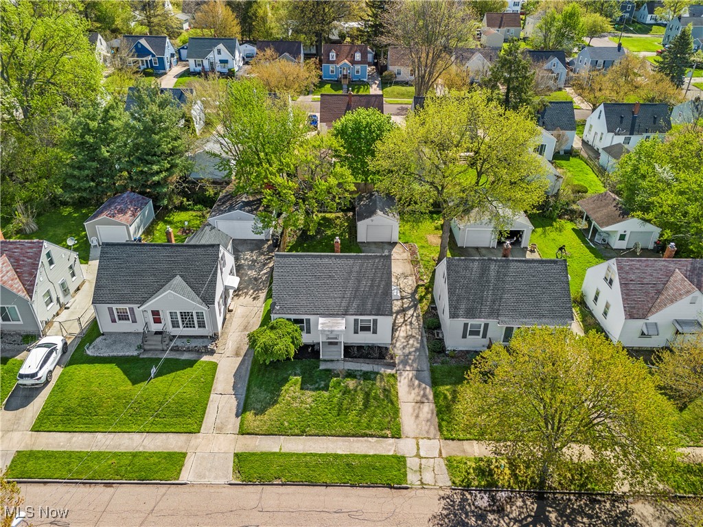 1655 Redwood Avenue, Akron, Ohio image 27